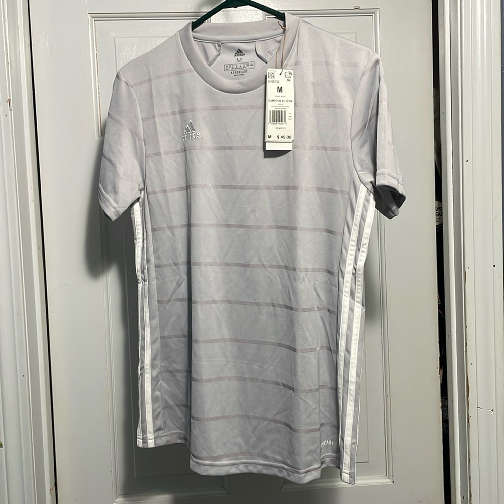 NWT WOMENS ADIDAS SOCCER JERSEY